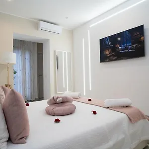 https://homesweethomect.catania-hotels.net